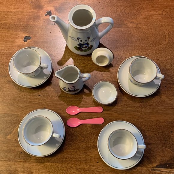 Vintage 1987 12 Piece Royal Kahla (Service for 4) Fine Porcelain Toy Tea Set - Picture 6 of 15